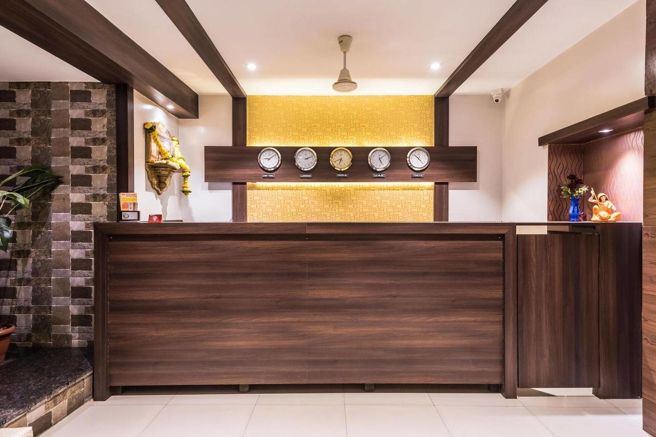Hotel Veer Residency Panvel Esterno foto